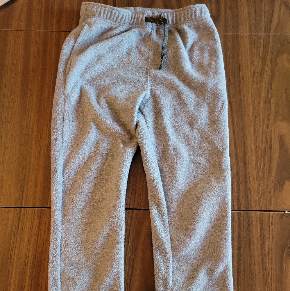 Cat & Jack Camo Sweat Pants Medium like new